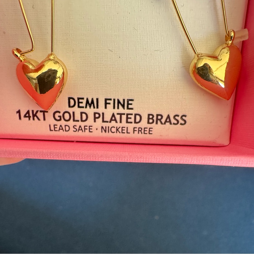 House of Harlow 1960  14Karat Gold Plated Heart Earrings - Picture 8 of 8